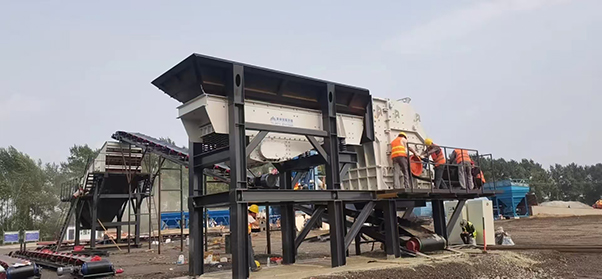 Ready for Operation: Meishuo Intelligent's Mobile Crushing and Screening Equipment Installed in Kazakhstan